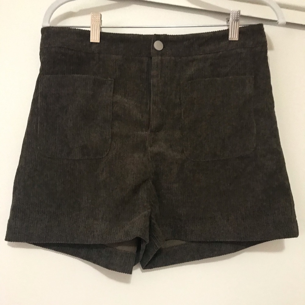 Corduroy shorts